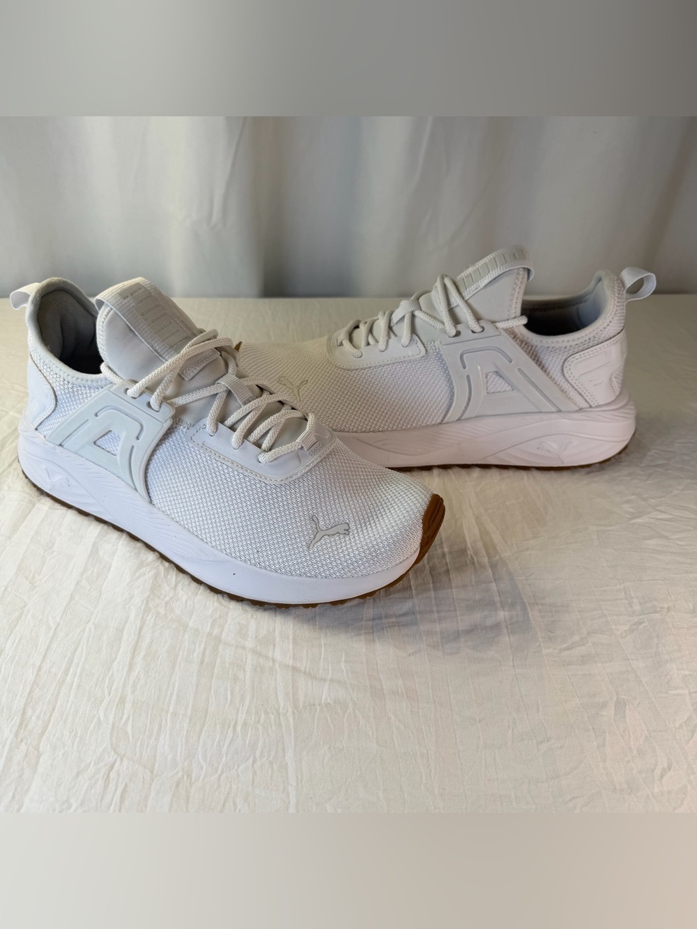 Puma Pacers 23 Walking/Running White Women's sz10 Sneakers style 395482-09